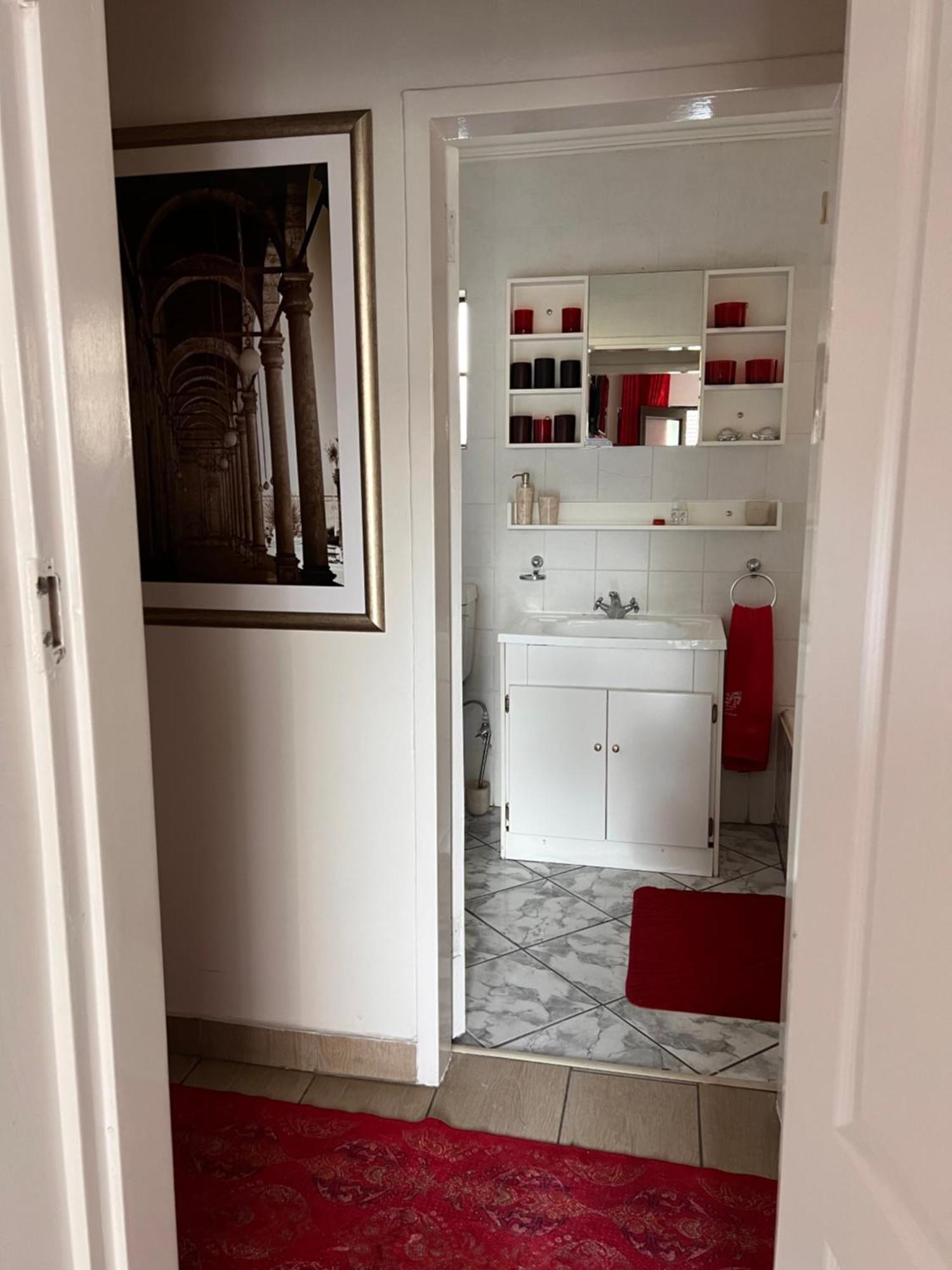 2 Op Terblanche Guesthouse Boksburg Kültér fotó