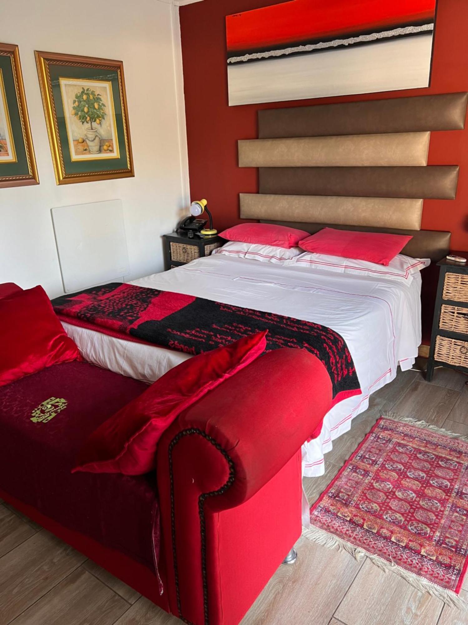 2 Op Terblanche Guesthouse Boksburg Kültér fotó